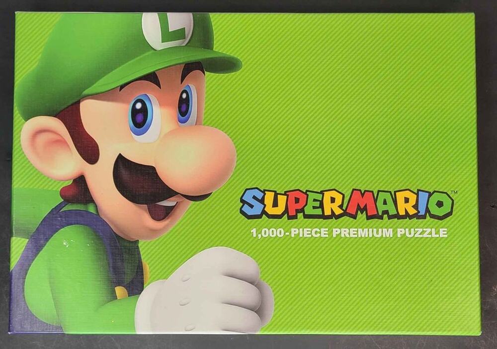 Super Mario 1000 Piece Premium Puzzle by USAopoly Featuring Luigi